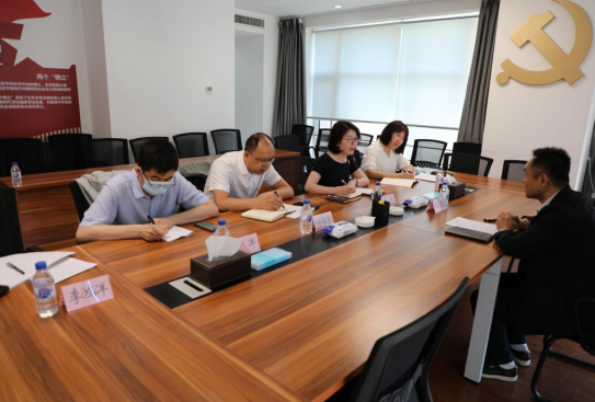 加強(qiáng)駐村干部管理  做好兩頭不見人問題專項(xiàng)整治工作